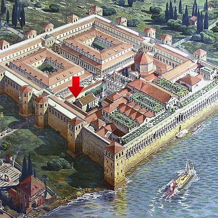 Apartment Roman Heritage Split Bilik gambar